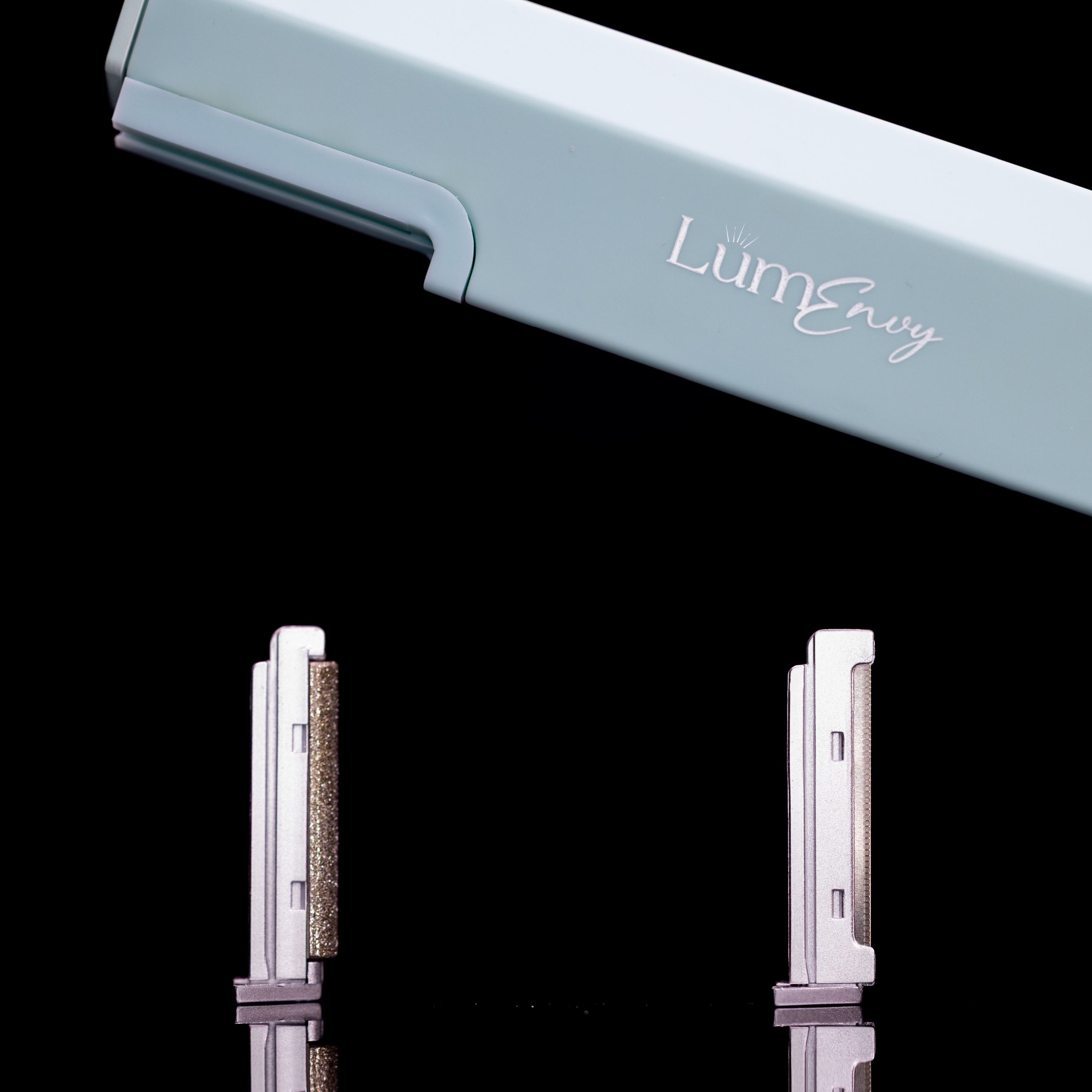 Dermaplasion Brightening Tool